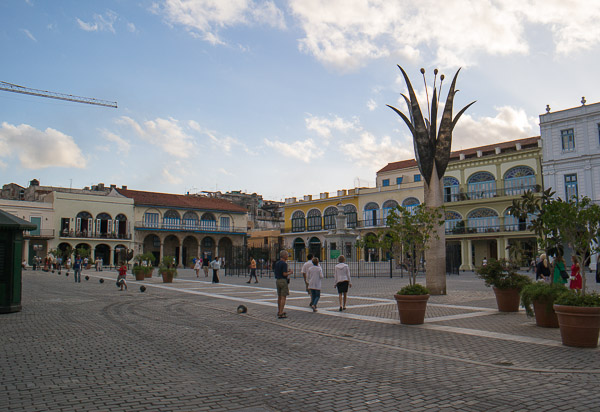 Havana: Plaza Vieja